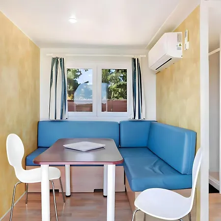 Bungalow Cerca De La Playa Con Piscina, Jardin Y Wifi En Conil - Es-180-310 Conil De La Frontera